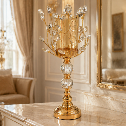 Portavelas de Pie Dorado con Cristales Decorativos y Vaso Ámbar – Diseño Elegante