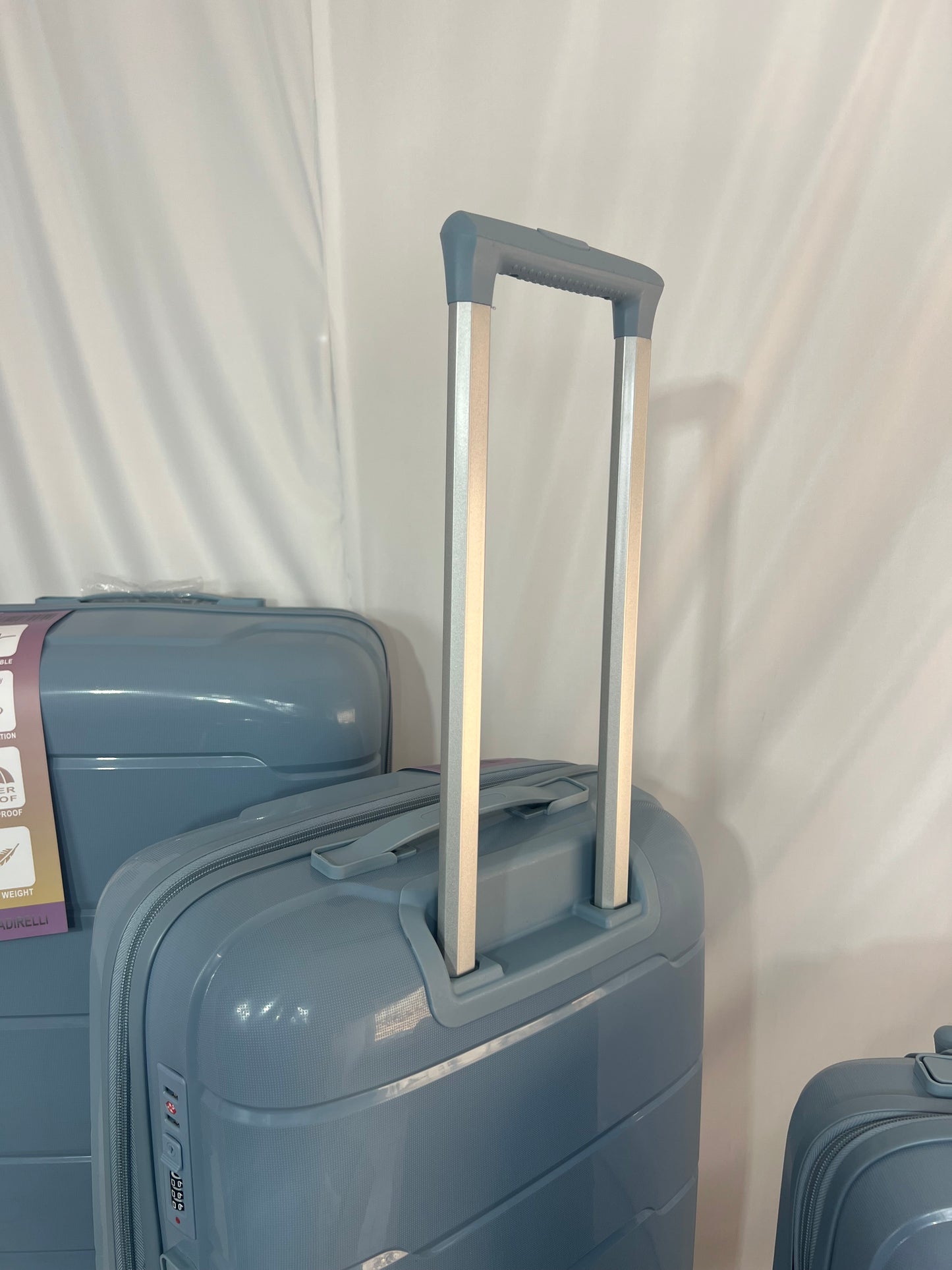 Set de 3 Maletas Rígidas Veyra – Azul Acero