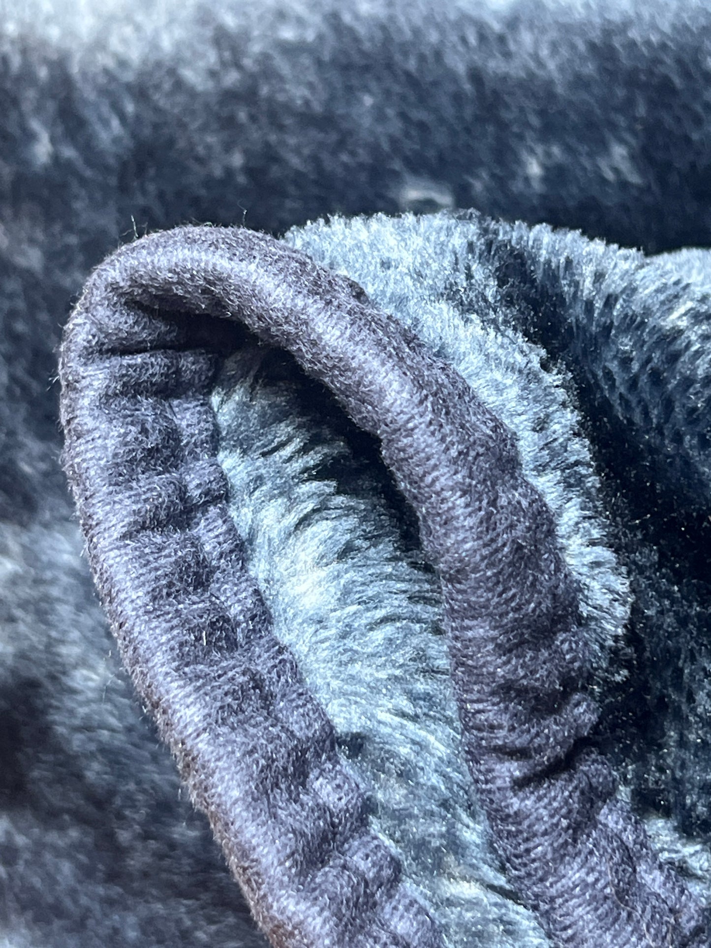 Manta Raschel 220 x 240 cm – 2 kg – 100% Poliéster