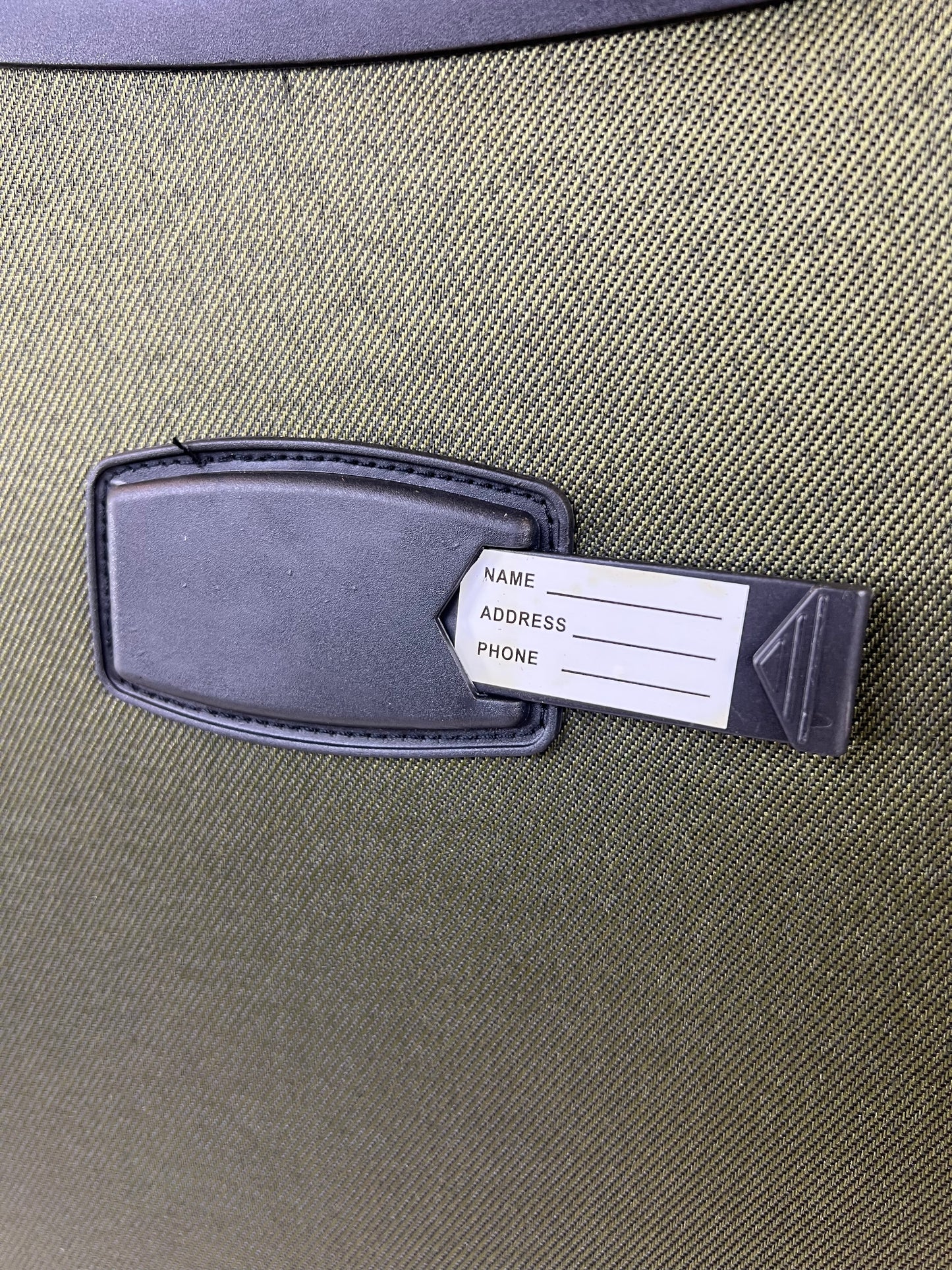 ✈️ Pack de 3 Maletas Resistentes y Elegantes – Viaja con Estilo y Seguridad - COLOR VERDE
