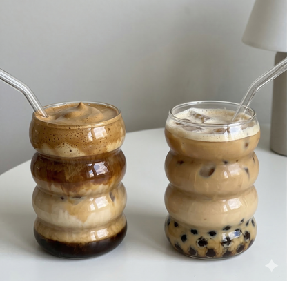 Set de Vasos de Vidrio Ondulado Moderno – Diseño Elegante y Minimalista para Bebidas