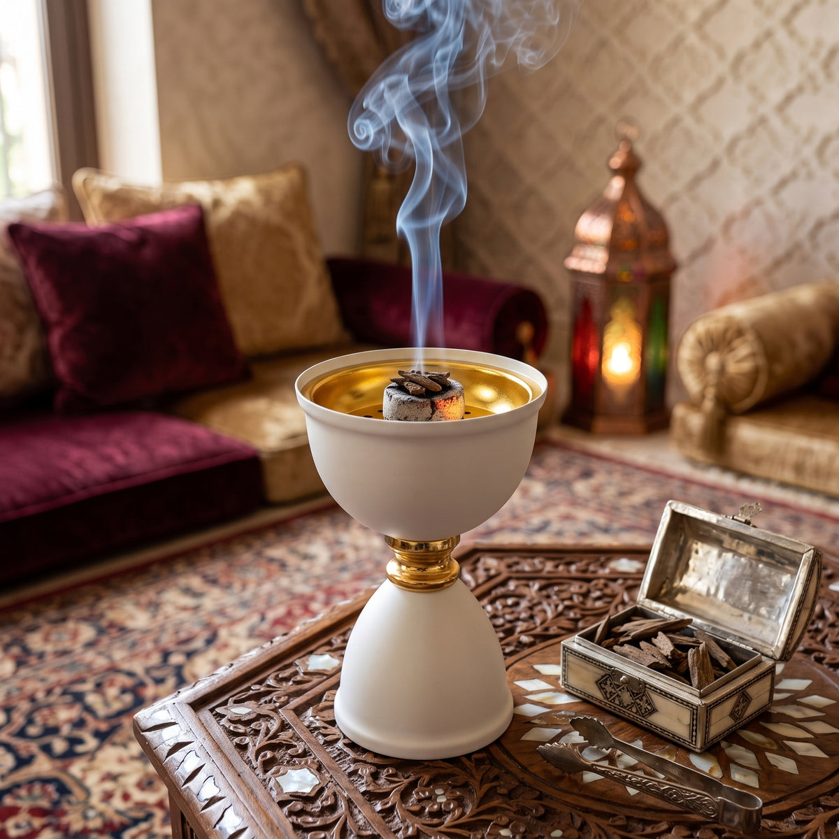Incensário árabe branco e dourado — Design moderno e elegante