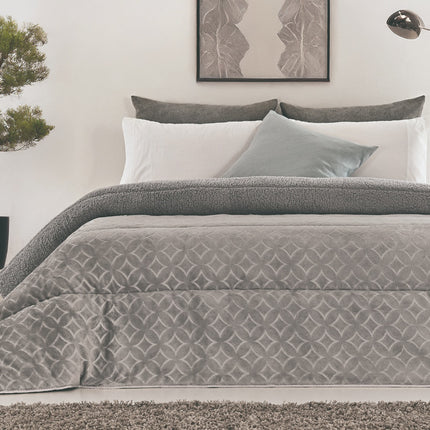 Edredón Comforter Polar con Sherpa COLOR GRIS – MODELO Star - 240 x 260 cm (POLAR 18)