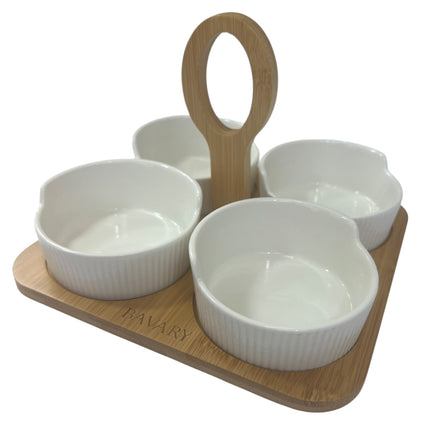 Conjunto de 4 taças em porcelana com bandeja e pega em madeira.