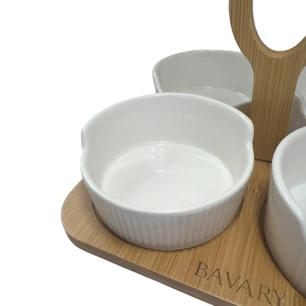 Conjunto de 4 taças em porcelana com bandeja e pega em madeira.