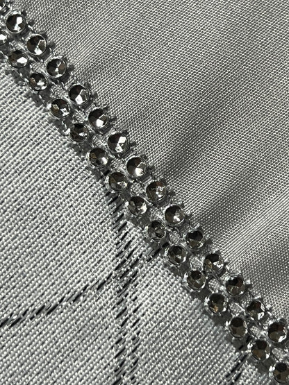 Colcha SOFIA Elegante – Conjunto Decorativo con Tres Almohadas, 250 x 260 cm - COLOR GRIS CLARO