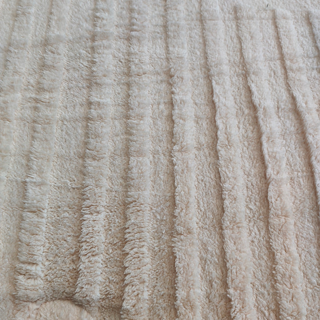 Quilt with Sherpa Lining, Curves Model – 230 x 250 cm – Cream Color