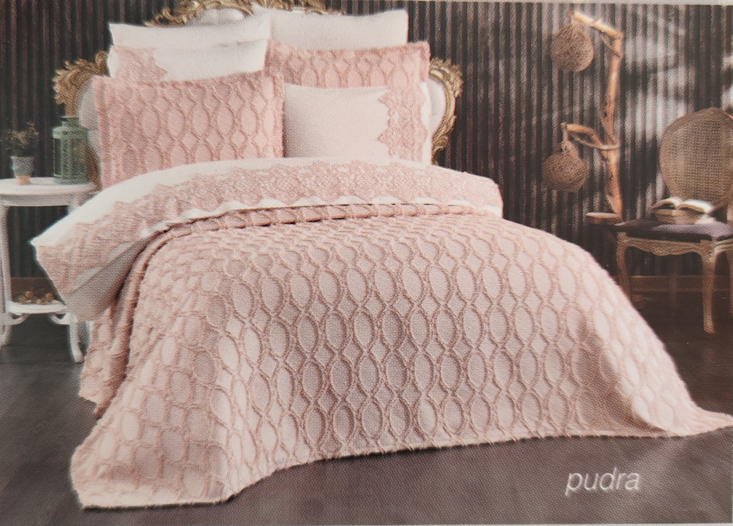 Conjunto de cama Cher – Elegância e estilo para seu quarto