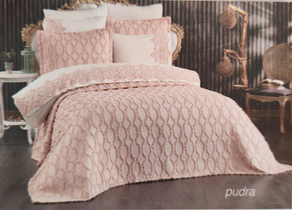 Conjunto de cama Cher – Elegância e estilo para seu quarto