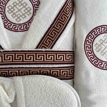 Set Albornoz Premium 7 Piezas – Toalla, Zapatillas y Accesorios de Baño