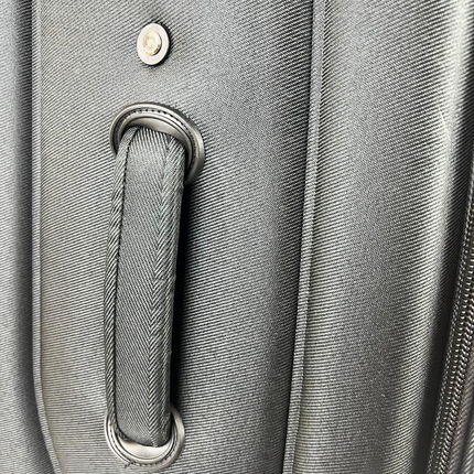 ✈️Maleta Resistente y Elegante – Viaja con Estilo y Seguridad - COLOR NEGRO
