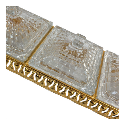 Elegante set de recipientes de cristal con base decorativa en metal dorado 💛