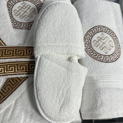Set Albornoz Premium 7 Piezas – Toalla, Zapatillas y Accesorios de Baño