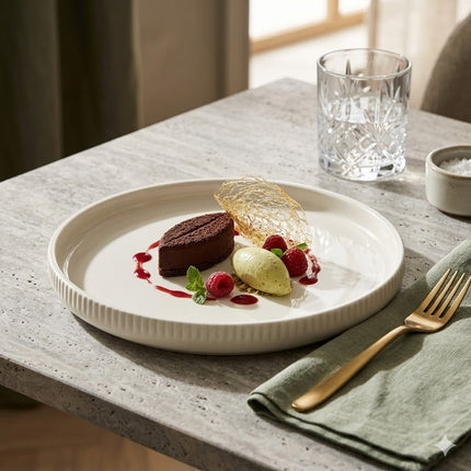 Prato de Jantar em Porcelana Branca – 26 cm Elegância e Durabilidade