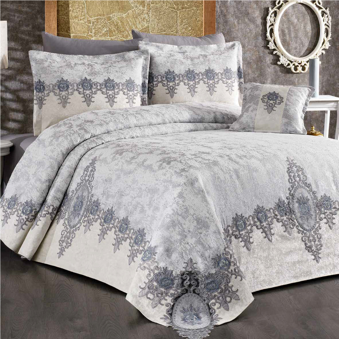 Conjunto de cama de luxo Vicenza – Elegância clássica com estilo barroco