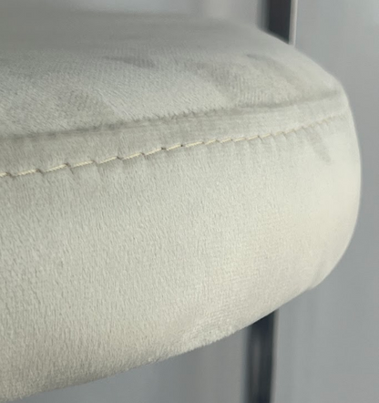 🤍✨ Silla SERGIO 12 en MARFIL / BLANCO ROTO con Base Cromada — Glam Premium ✨🪞