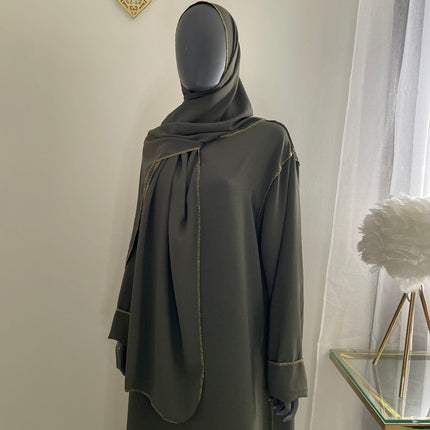 Abaya con Hijab Integrado de Tela Crepe – Elegante y Práctica