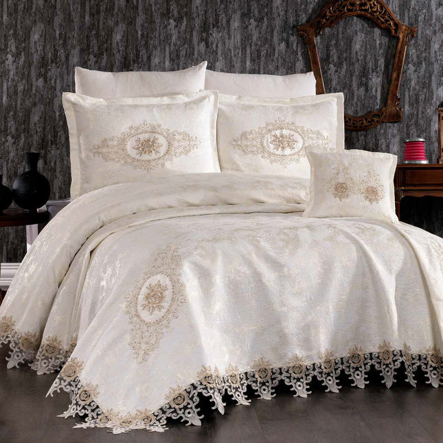 Bologna Luxury Bedding Set – Classic Elegance with Embossed Embroidery