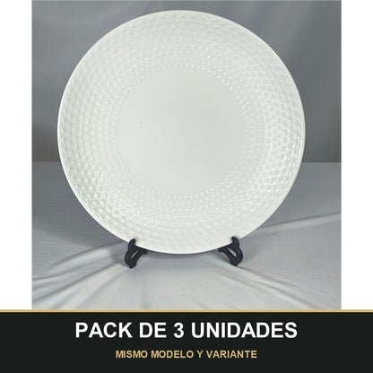PACK DE 3 UNIDADES — Plato Llano de Cerámica Blanca con Relieve Geométrico – Diseño Elegante y Minimalista. MISMO MODELO Y VARIANTE
