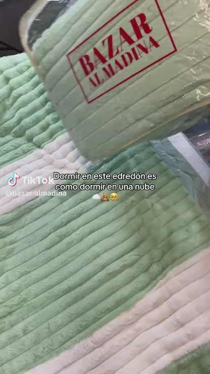 Edredón Aterciopelado con Borreguito MODELO TRAMA DE CANALÉ 2- COLOR GRIS