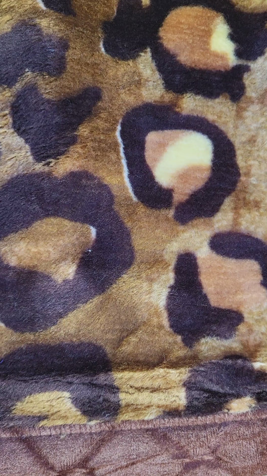Manta Royal Eskimos 220 x 240 cm – 4 kg | Alta Calidad, Súper Suave y Cálida – 100% Poliéster - PANTERA