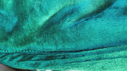 Manta Royal Eskimos 220 x 240 cm – 4 kg | Alta Calidad, Súper Suave y Cálida – 100% Poliéster - VERDE