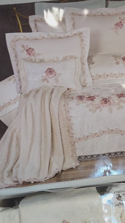Conjunto de colcha Alice Cream Piquet 11 peças