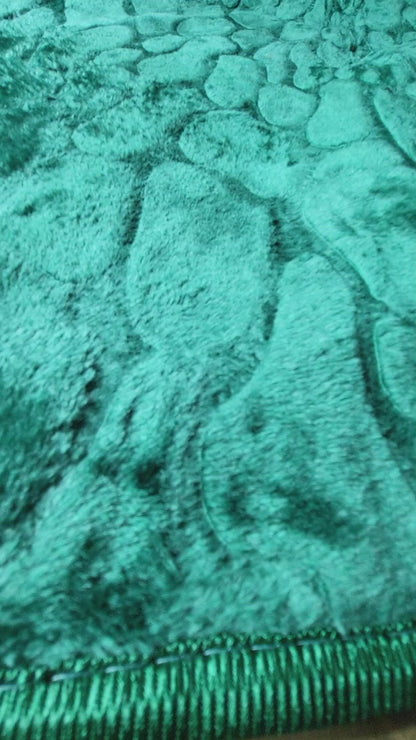 Manta Raschel 220 x 240 cm – 2 kg – 100% Poliéster