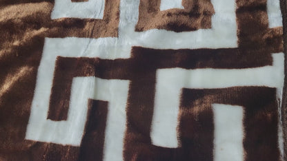 Manta Súper Suave 2-Ply ALZALUX 220×240 cm – 3,5 kg (4 colores) - COFFEE