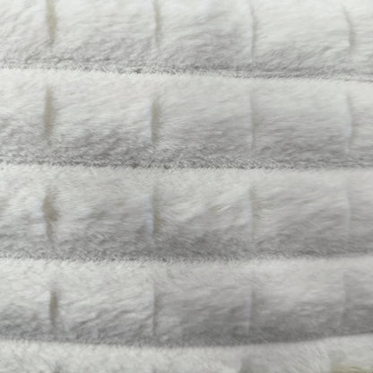Edredão Acolchoado com Carneirinha – COR CINZENTA – Elegância e Conforto Absoluto