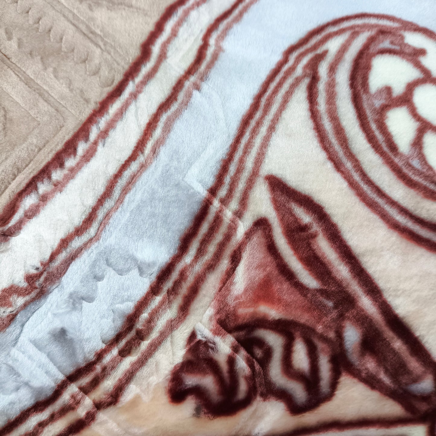 Manta de Felpa Color naranja con flores  - Extra Suave y Cálida para Invierno (200x230 cm, 4,5 kg)