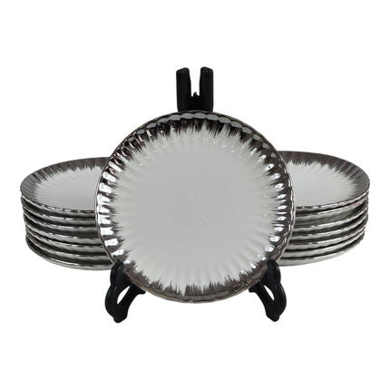 🍽️ Conjunto de 12 pratos de sobremesa redondos com rebordo prateado brilhante Ø 15cm – Estilo luxuoso
