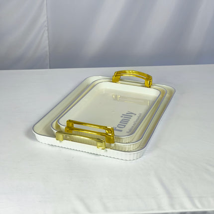 Set x3 Bandejas Color Crema con Asas Doradas – Family