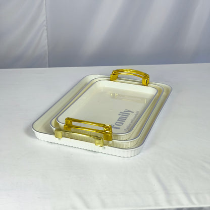 Conjunto de 3 bandejas cor creme com pegas douradas – Família