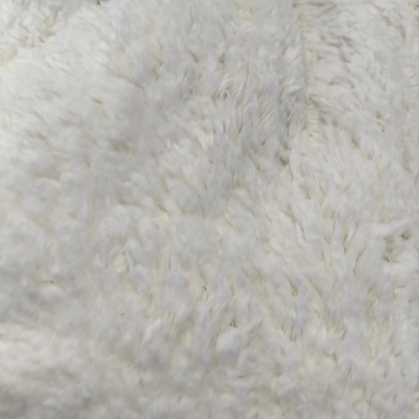 Edredón Aterciopelado con Borreguito MODELO TRAMA DE CANALÉ TRENZADO - COLOR MARRÓN