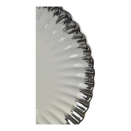 🍽️ Conjunto em Cerâmica Ø26 cm – Embalagem com 9 Pratos Decorativos com Borda Prateada