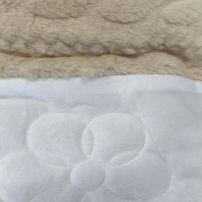 Edredón Aterciopelado con Borreguito MODELO TRAMA DE CANALÉ TRENZADO - COLOR MARRÓN