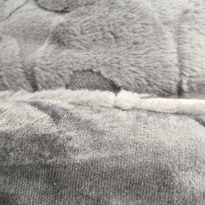 Edredón Modelo AROS – 230 x 250 cm - COLOR GRIS