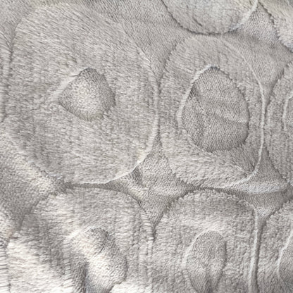 Edredón Modelo AROS – 230 x 250 cm - COLOR GRIS