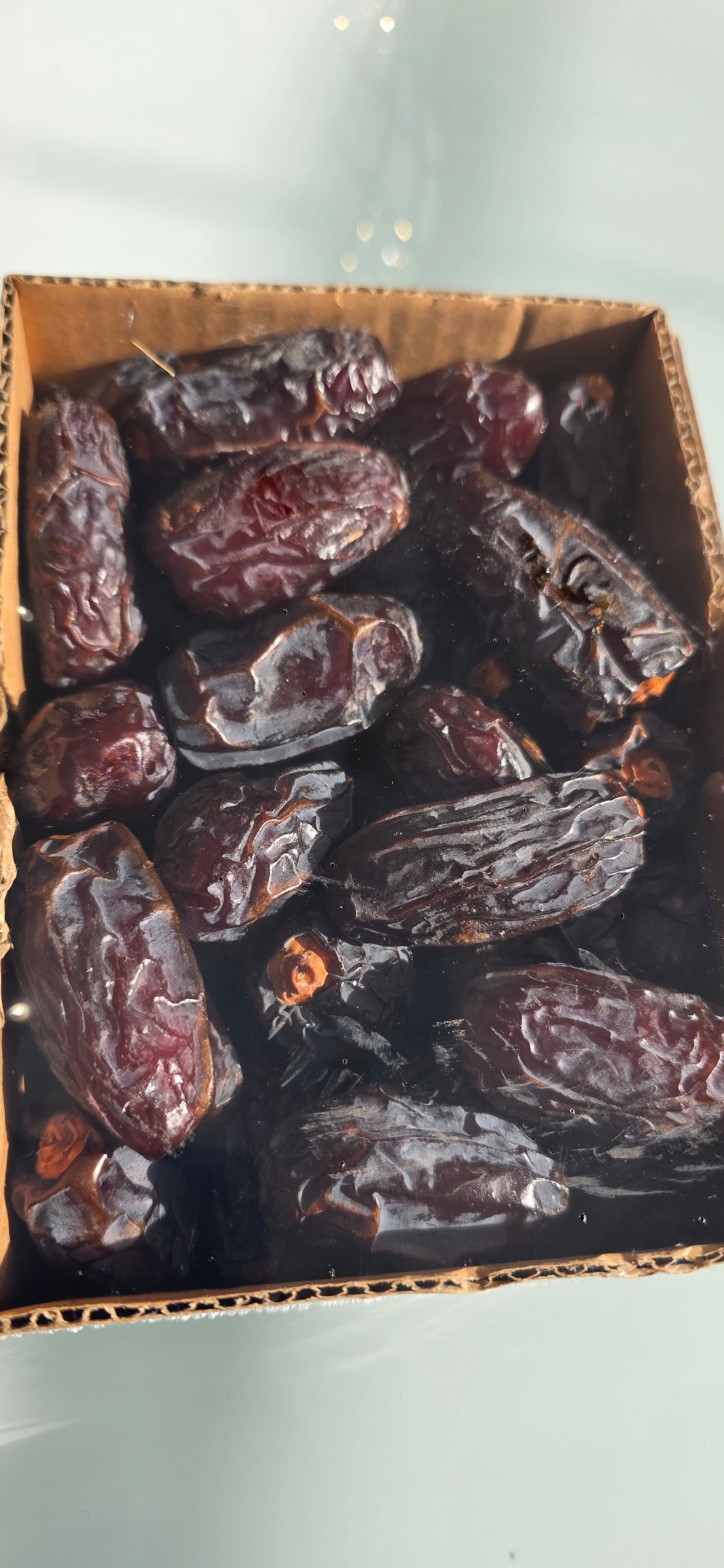 Dátiles Medjoul Qitaf - Caja Negra 1KG