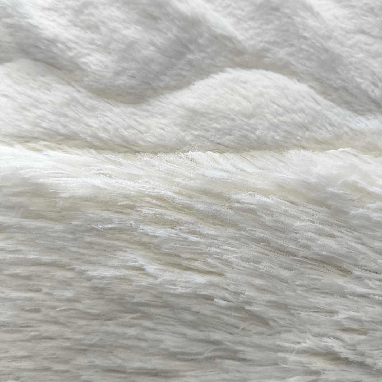 Edredón Acolchado con Borreguito – COLOR GRIS- Elegancia y Confort Absoluto