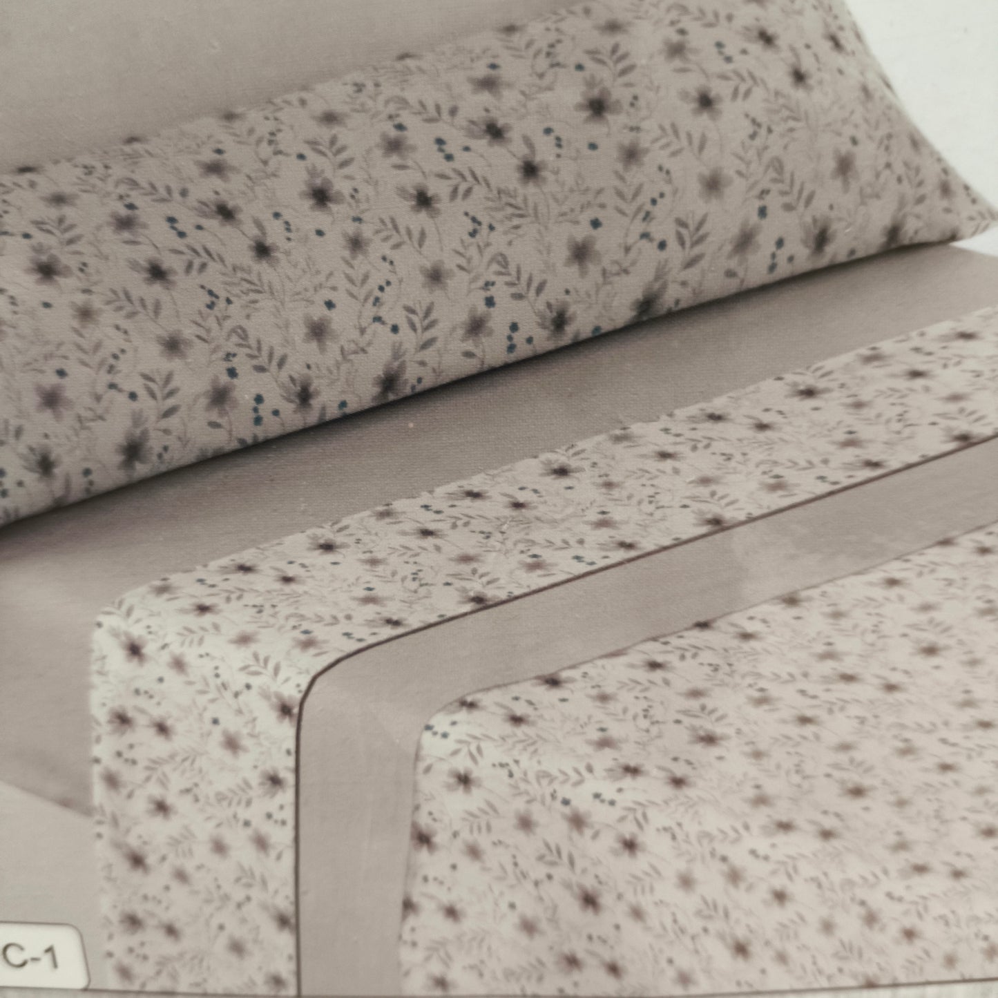 Juego de Sábanas Coralina Premium 180 GSM – Invierno, 3 Piezas, Extra Suaves y Térmicas – Estilo Moderno (Camas 90/135/150)