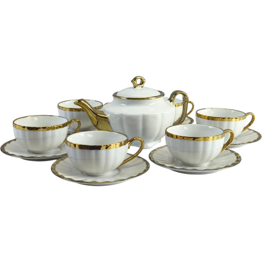 Set de Té de Porcelana Blanca con Detalles Dorados ✨🍵 Tetera + 6 Tazas con Platos