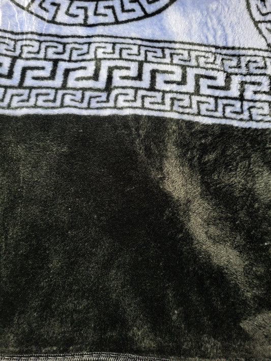 Manta Raschel 220 x 240 cm – 2 kg – 100% Poliéster