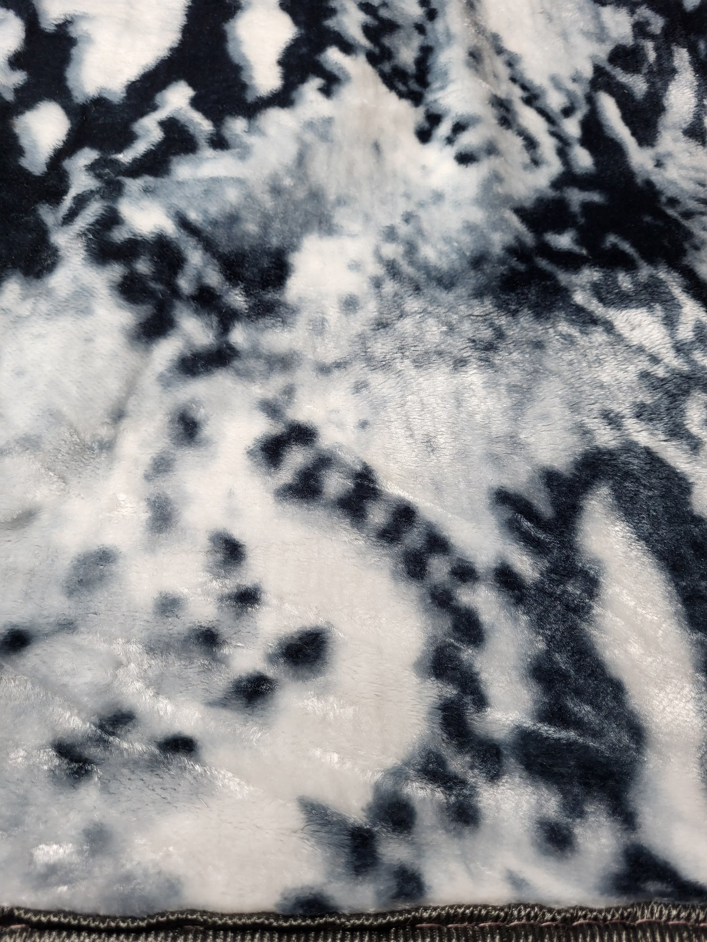 Manta Raschel 220 x 240 cm – 2 kg – 100% Poliéster