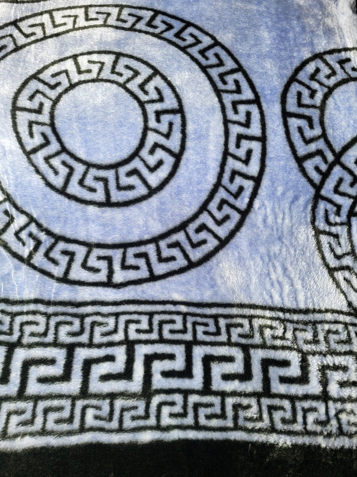 Manta Raschel 220 x 240 cm – 2 kg – 100% Poliéster