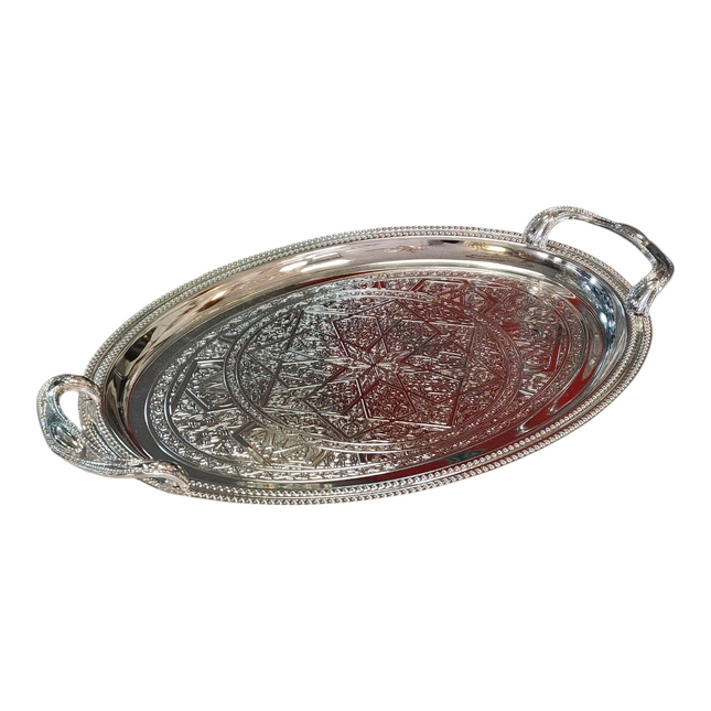 Bandeja Oval Plateada Grabada con Asas – Estilo Clásico