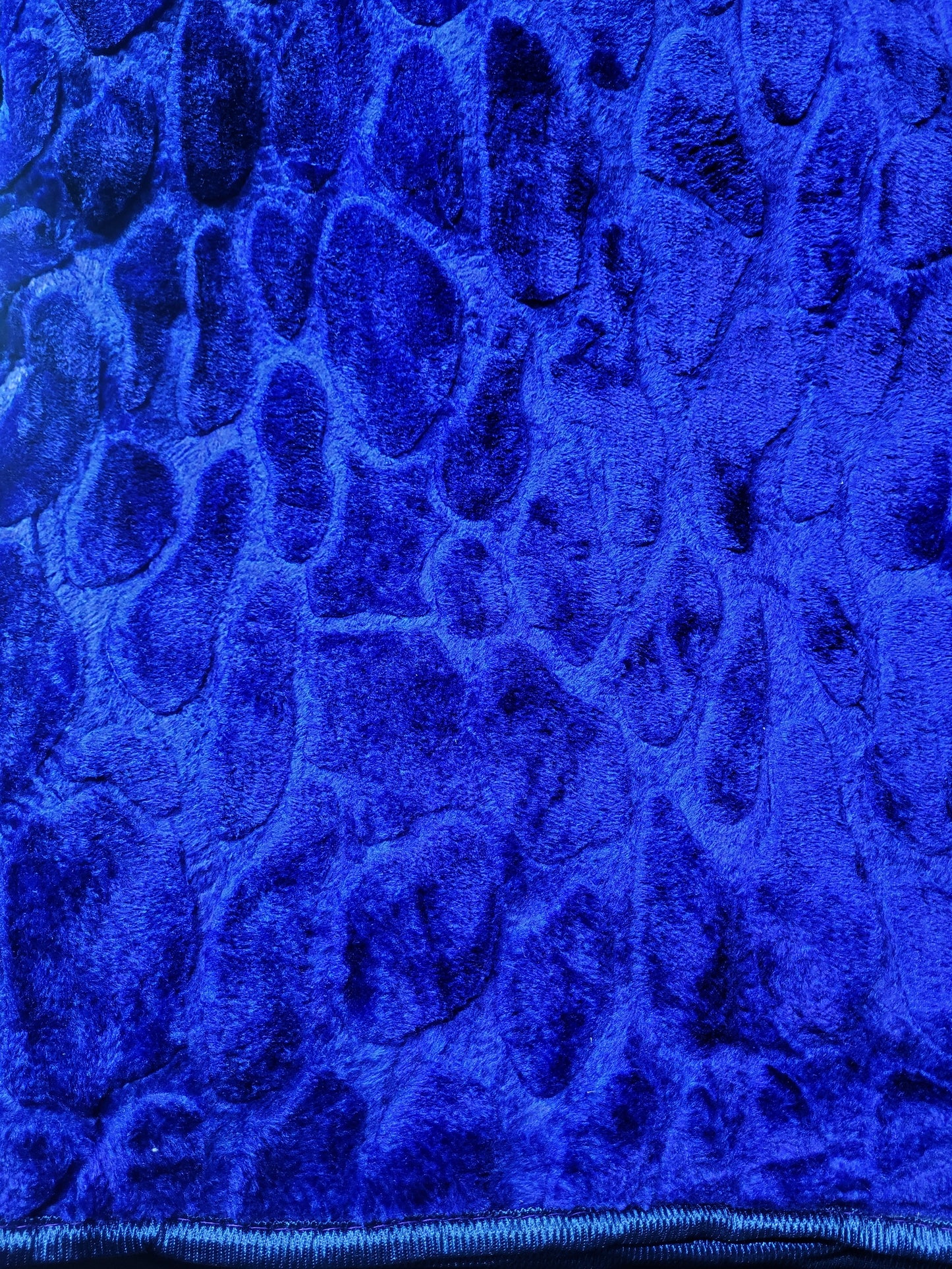 Manta Raschel 220 x 240 cm – 2 kg – 100% Poliéster