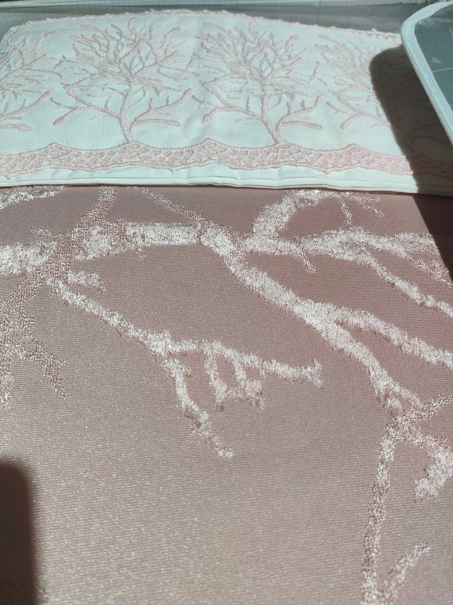 Juego de Cama para Ajuar "Emilia" – Elegancia y Sofisticación en tu Dormitorio - COLOR ROSA PASTEL