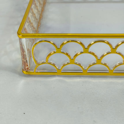 Tabuleiro Decorativo Retangular Dourado com Base de PLÁSTICO Elegante